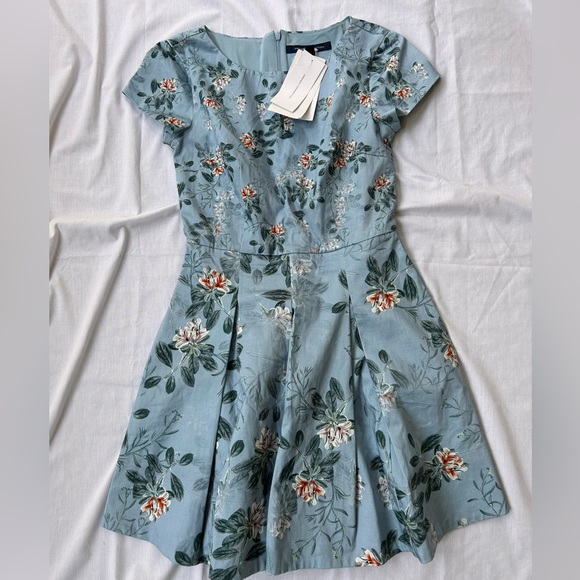 Women’s French Connection Dress, Box Pleats US Size 4 , Beautiful- BNWT - Picture 6 of 12